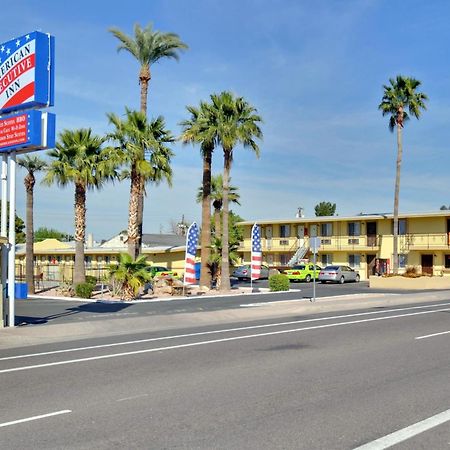 American Executive Inn Меса Екстериор снимка