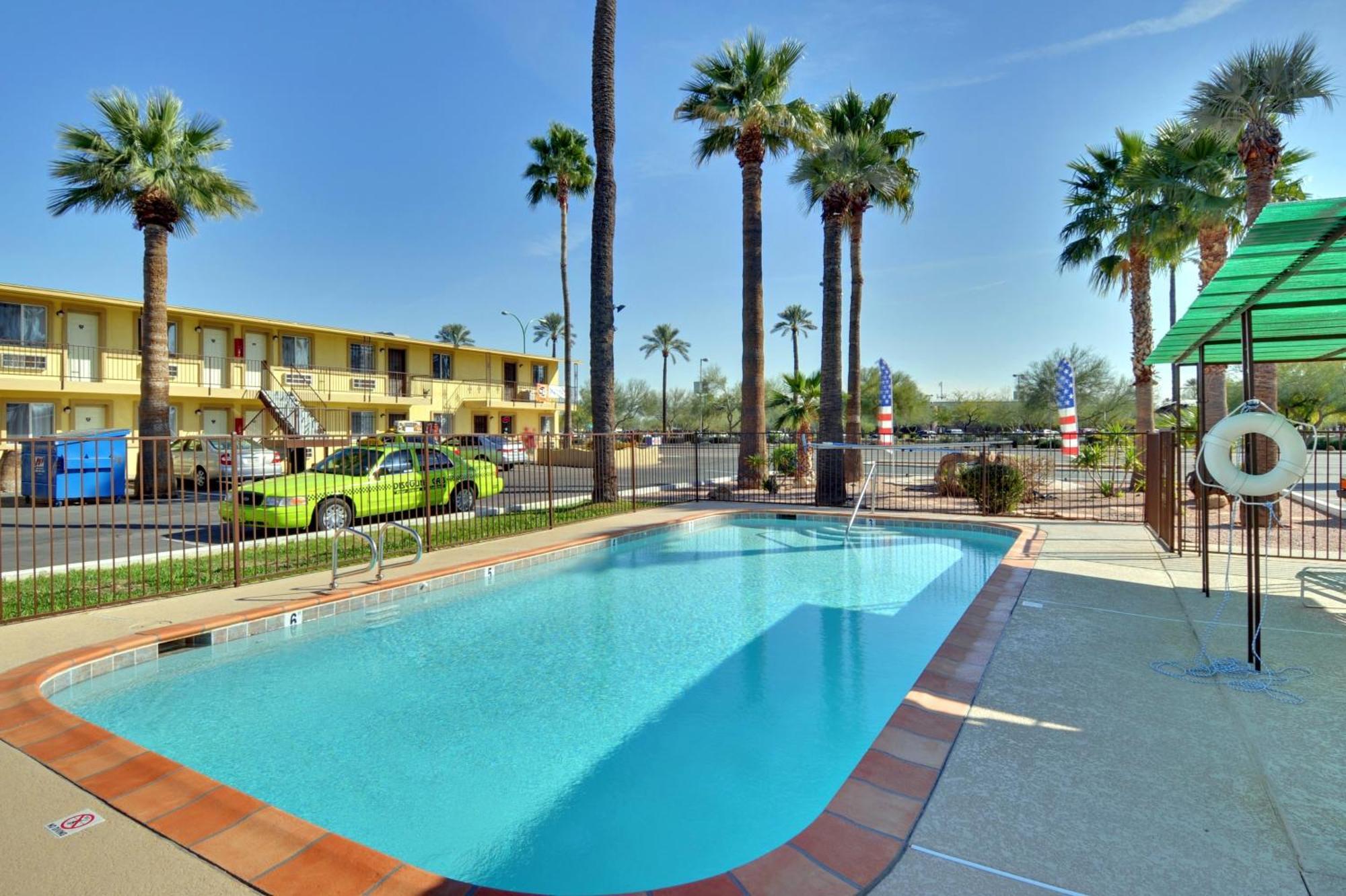 American Executive Inn Меса Екстериор снимка